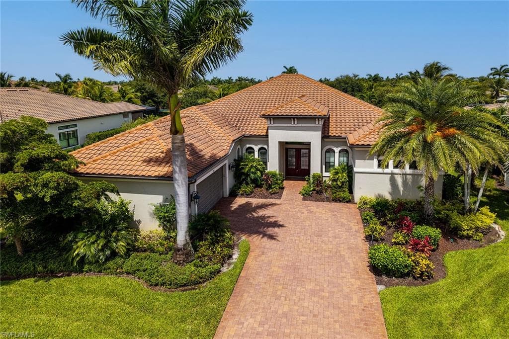 3193 Olympia LN NAPLES, FL 34114