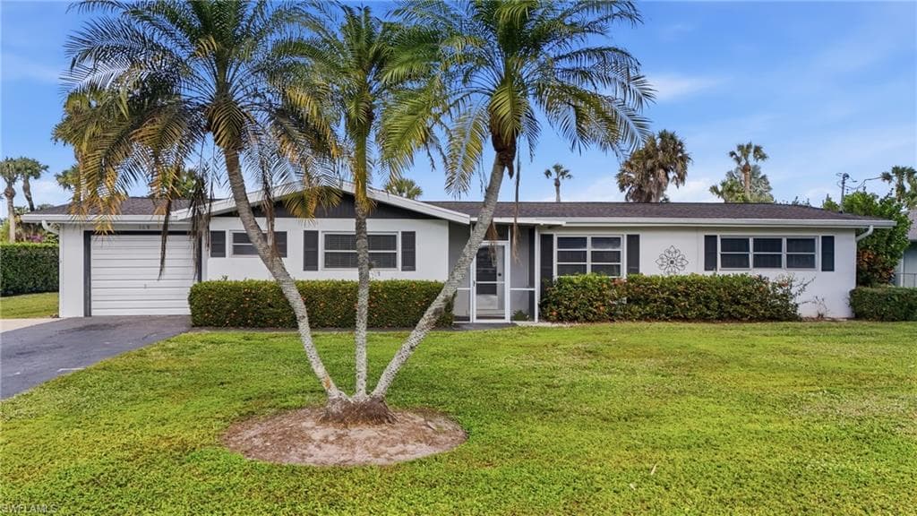 169 Viking WAY NAPLES, FL 34110