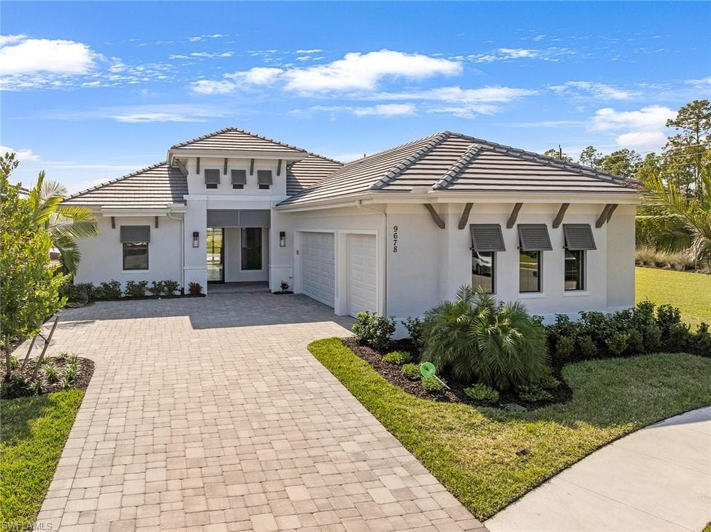 9678 Moonflower CT NAPLES, FL 34114