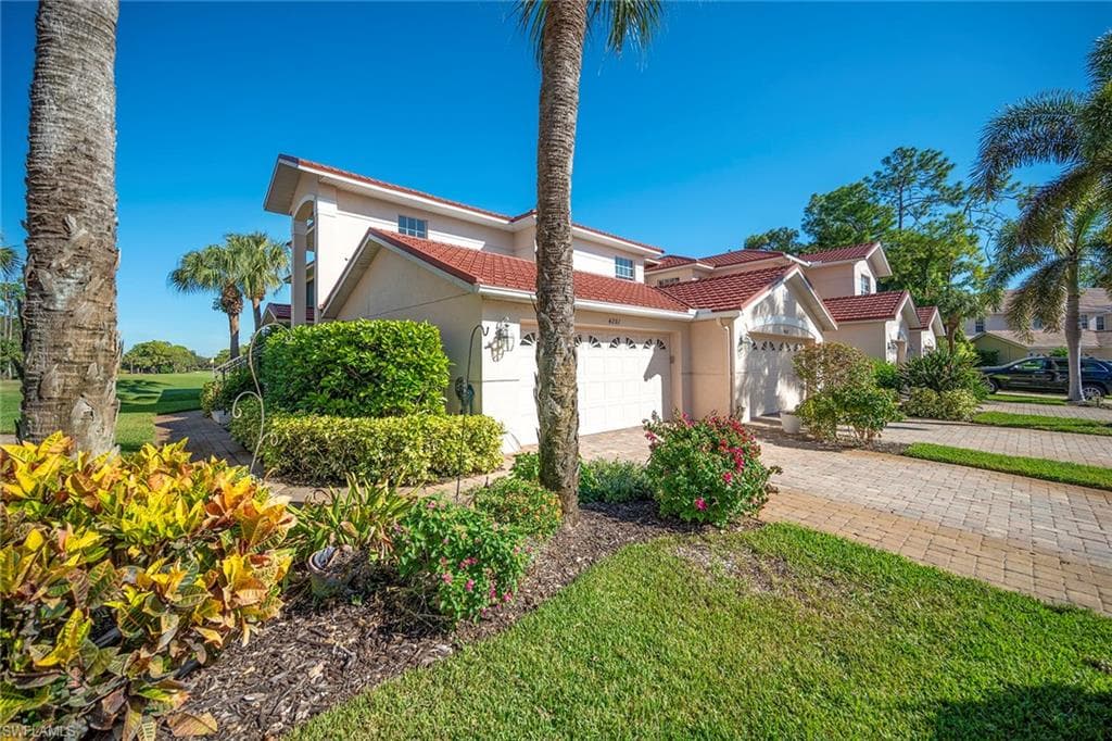 12607 Fox Ridge DR 4201 BONITA SPRINGS, FL 34135