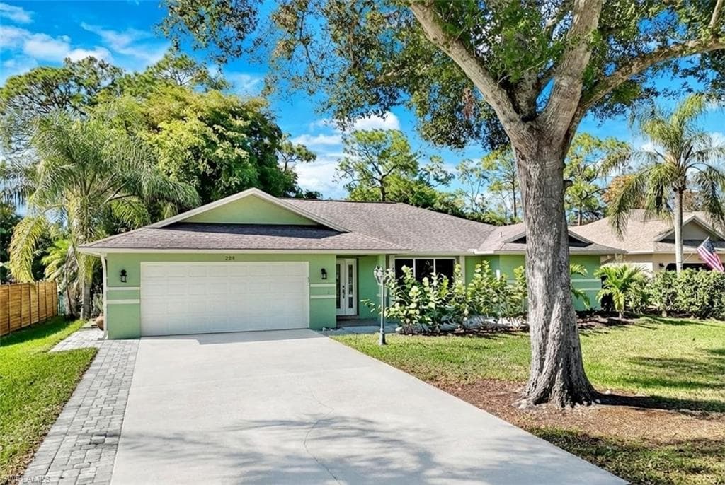 224 Channing CT NAPLES, FL 34110