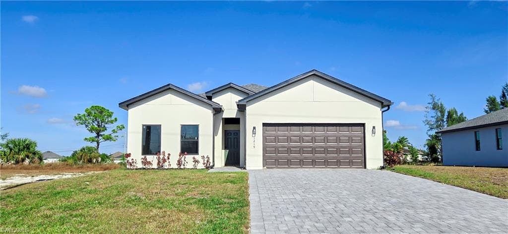 1219 36th LN CAPE CORAL, FL 33909