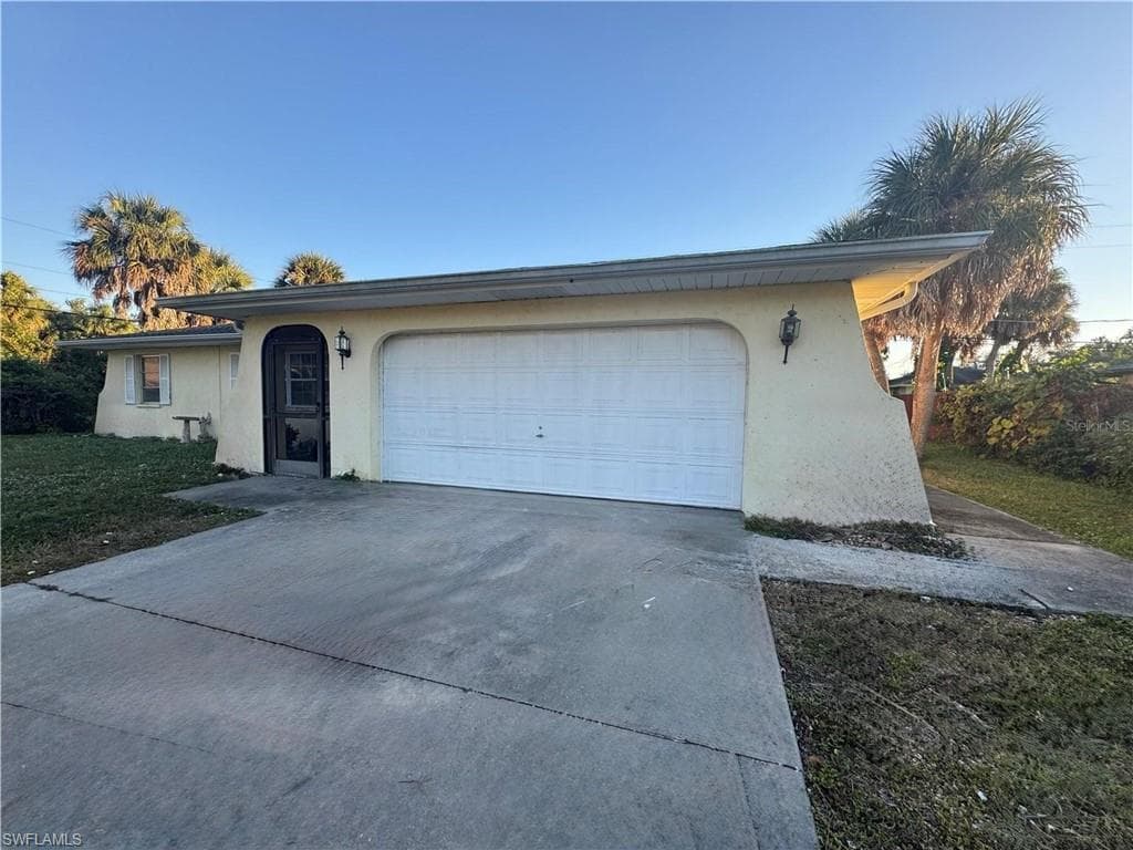 601 Dolphin RD VENICE, FL 34293