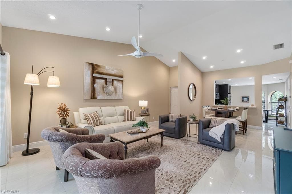 613 Serendipity DR 613 NAPLES, FL 34108
