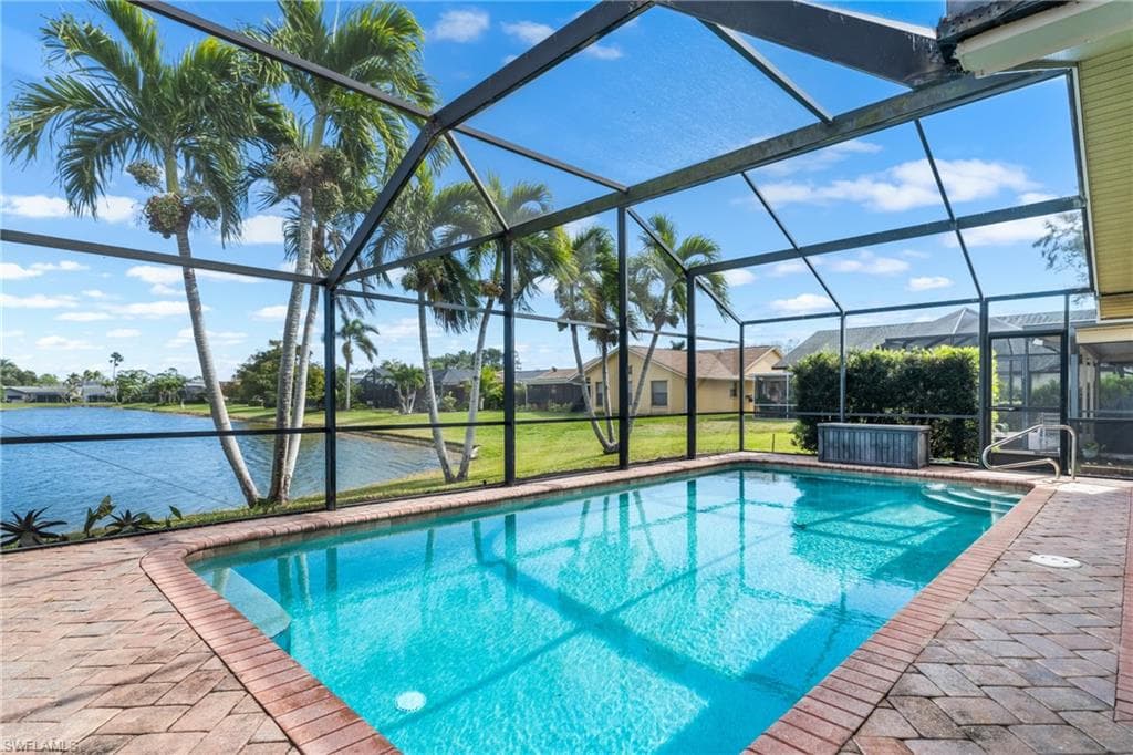 10570 Regent CIR NAPLES, FL 34109