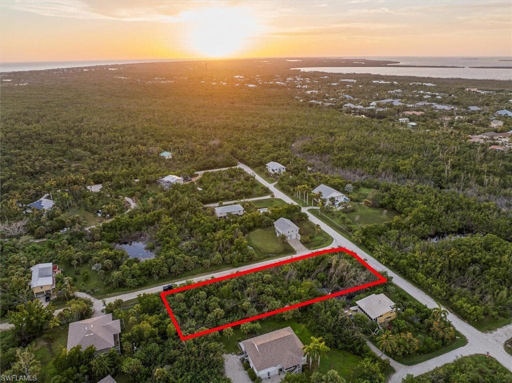 486 Ponce De Leon RD SANIBEL, FL 33957