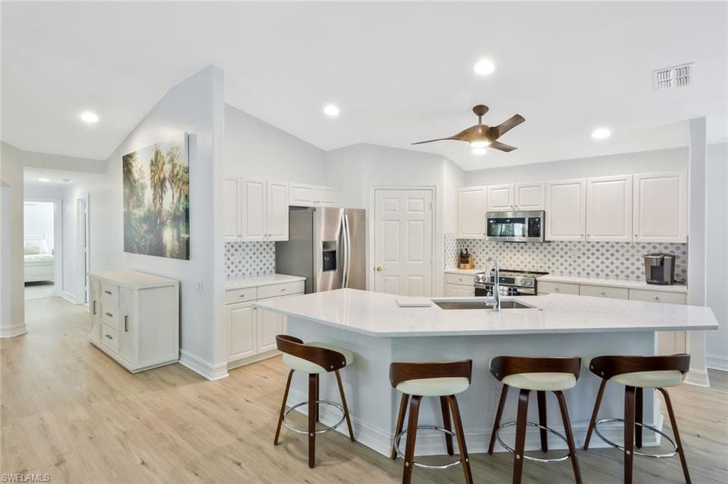 905 Carrick Bend CIR 201 NAPLES, FL 34110