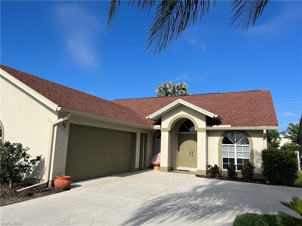 816 Belville BLVD NAPLES, FL 34104