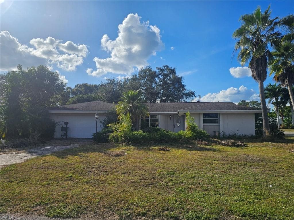 2201 Parkview DR FORT MYERS, FL 33905