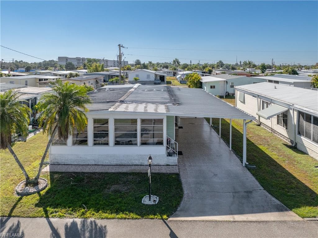 3310 Rainbow LN NORTH FORT MYERS, FL 33903
