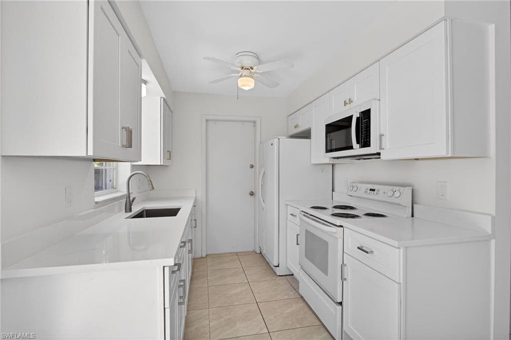 3408 Poinciana ST NAPLES, FL 34105