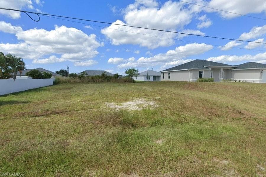 2714 NW 3rd PL CAPE CORAL, FL 33993