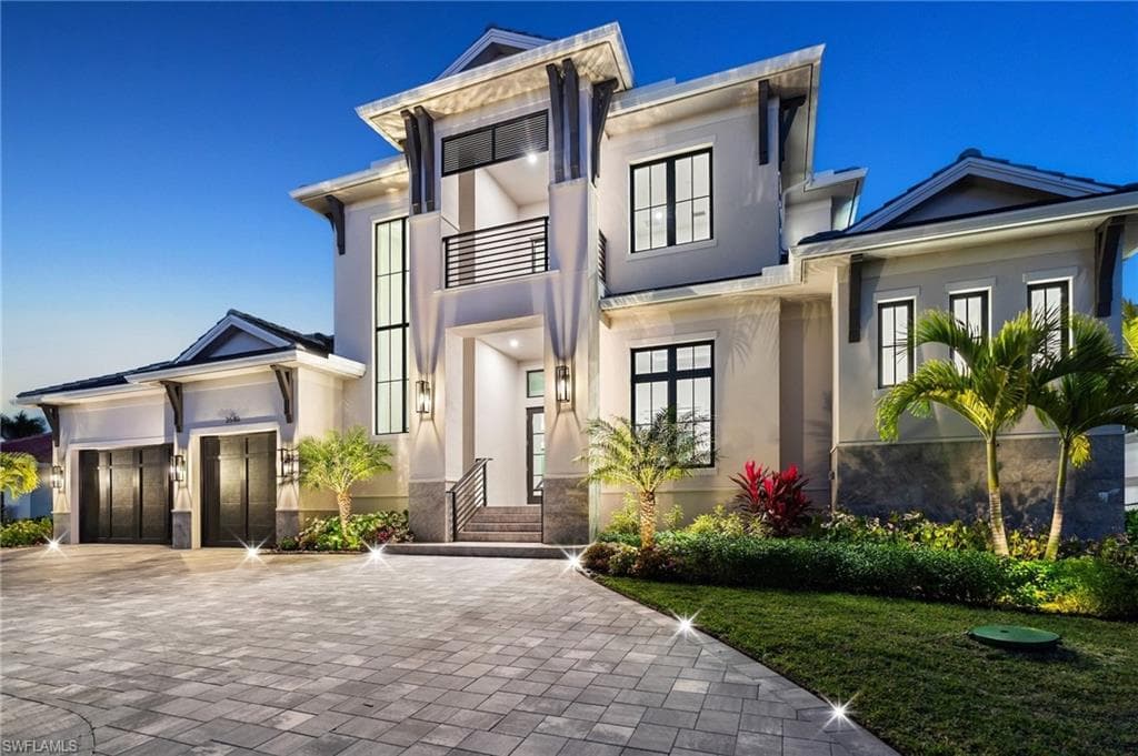3540 Crayton RD NAPLES, FL 34103