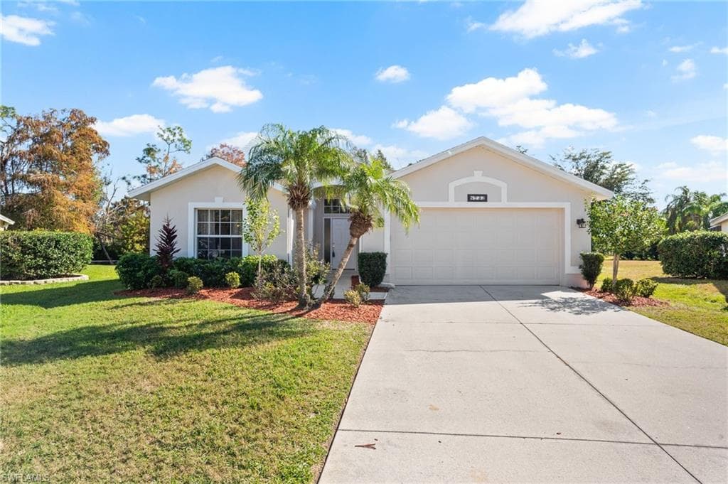 8732 Manderston CT FORT MYERS, FL 33912