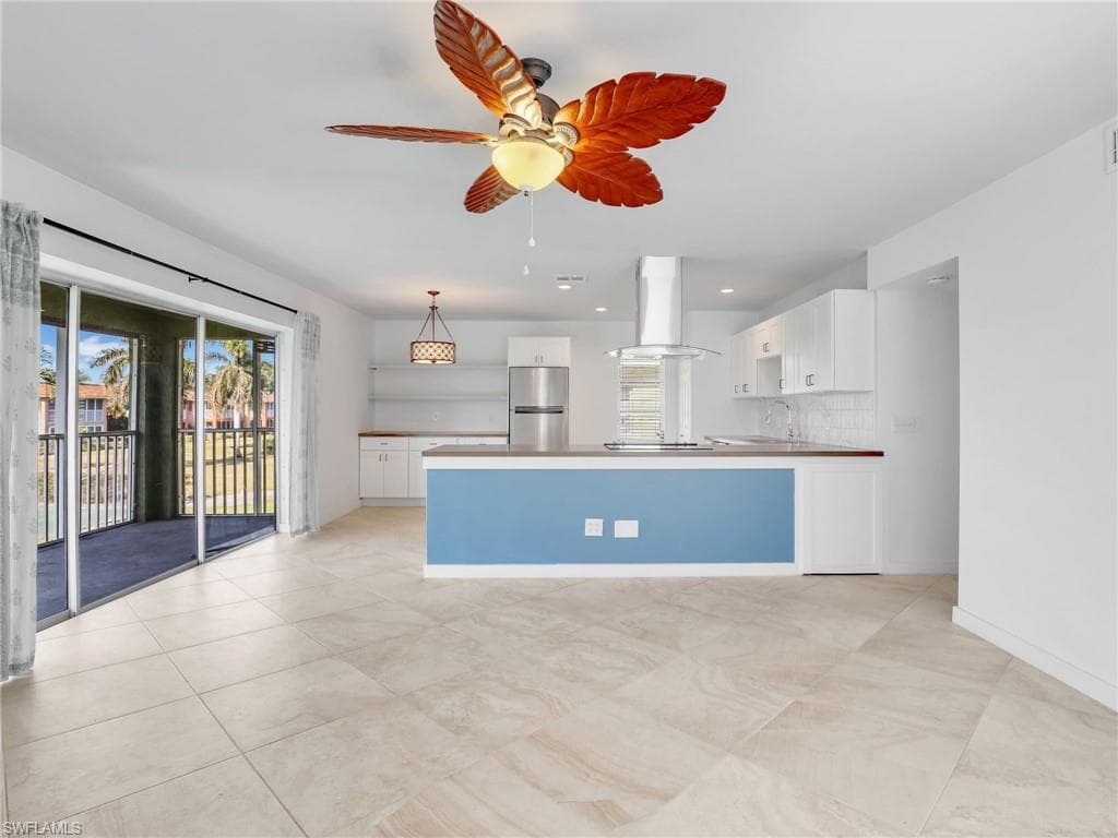 1400 Pompei LN 52 NAPLES, FL 34103