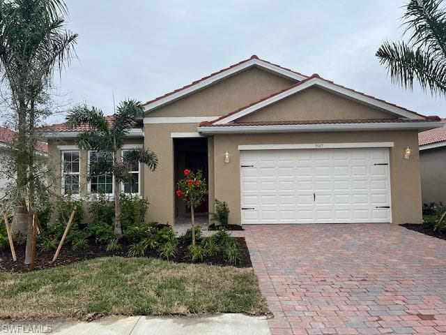3947 Crosswater DR NORTH FORT MYERS, FL 33917