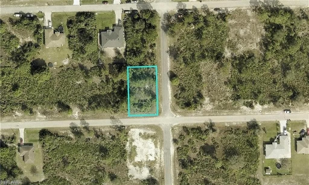 2700 49th ST W LEHIGH ACRES, FL 33971