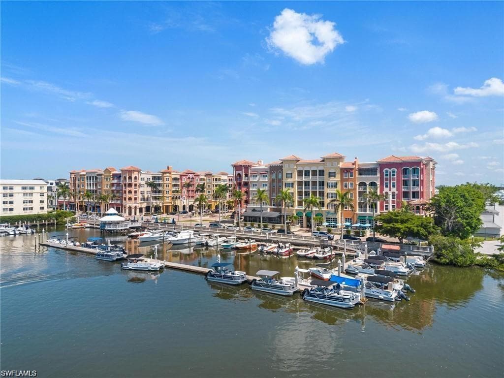 401 Bayfront PL 3304 NAPLES, FL 34102