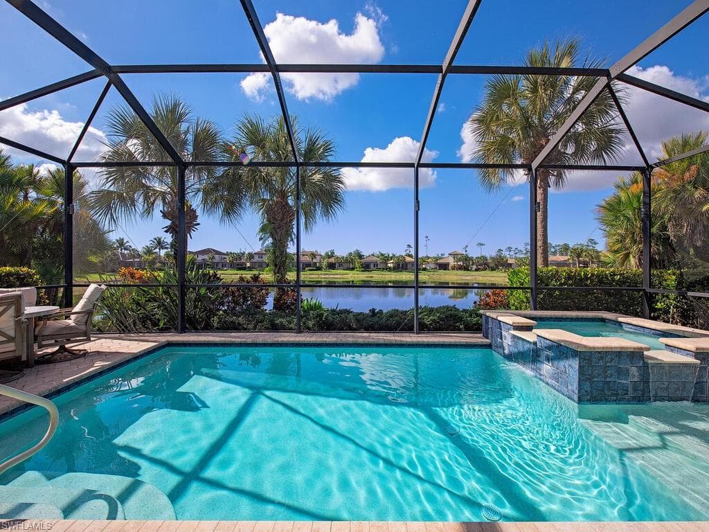 4637 Abaca CIR NAPLES, FL 34119