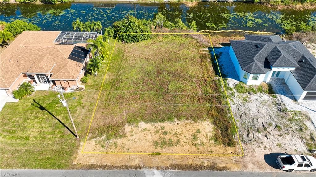 1415 NE 13th PL CAPE CORAL, FL 33909