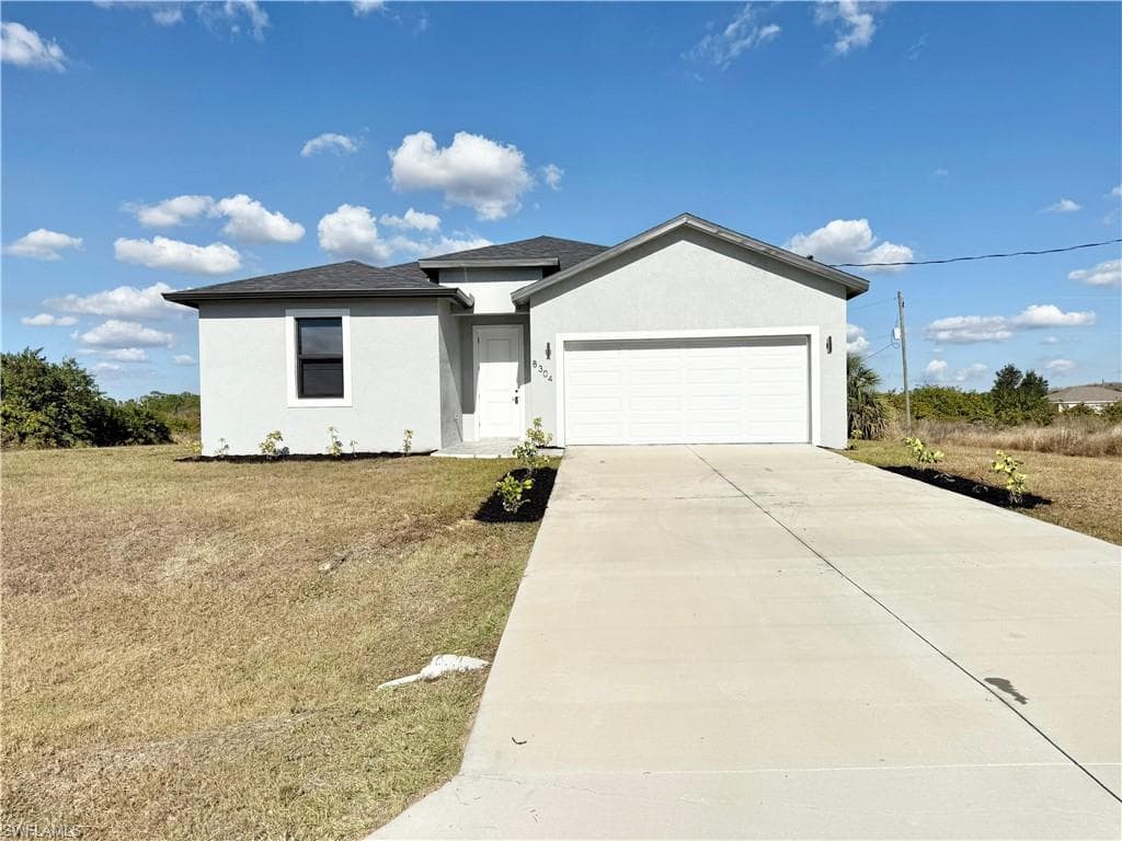 8304 Lena CT LABELLE, FL 33935