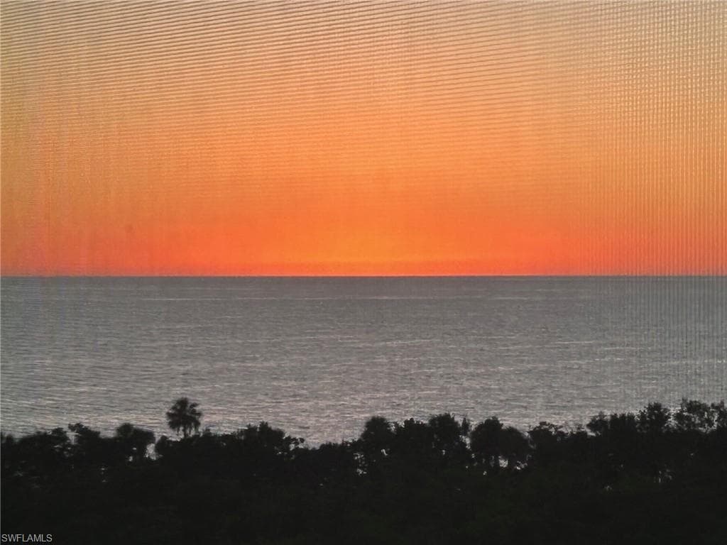 15 Bluebill AVE 702 NAPLES, FL 34108