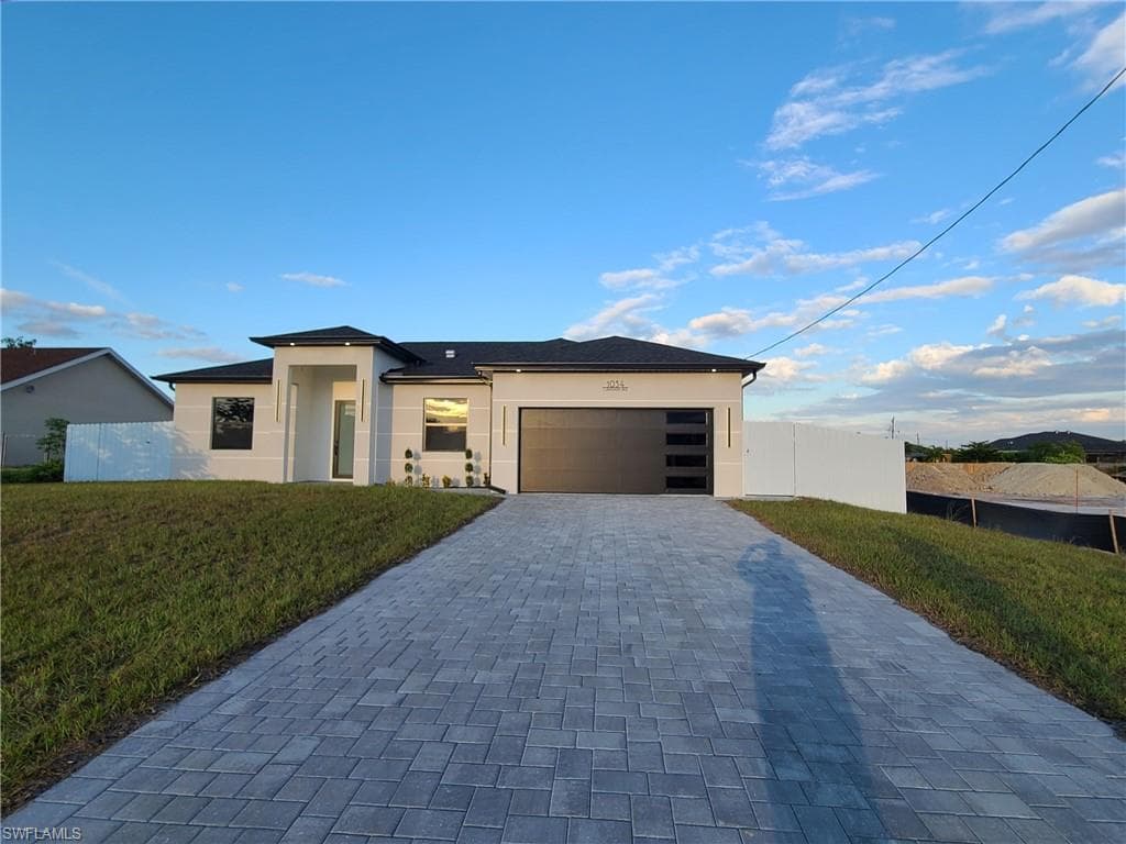 1034 Cavanagh AVE LEHIGH ACRES, FL 33971