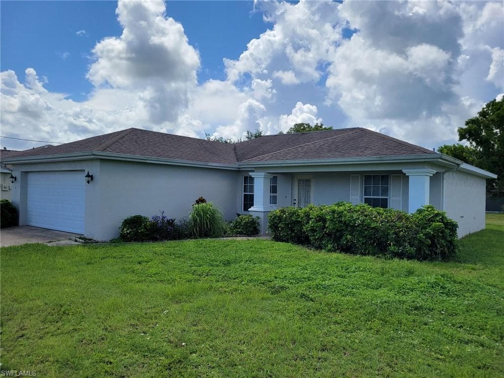 402 NW 18th ST CAPE CORAL, FL 33993