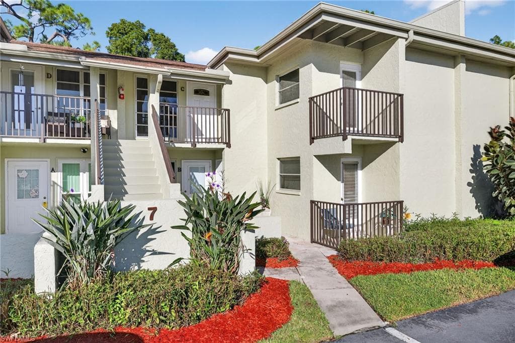 7400 College PKWY 7C FORT MYERS, FL 33907