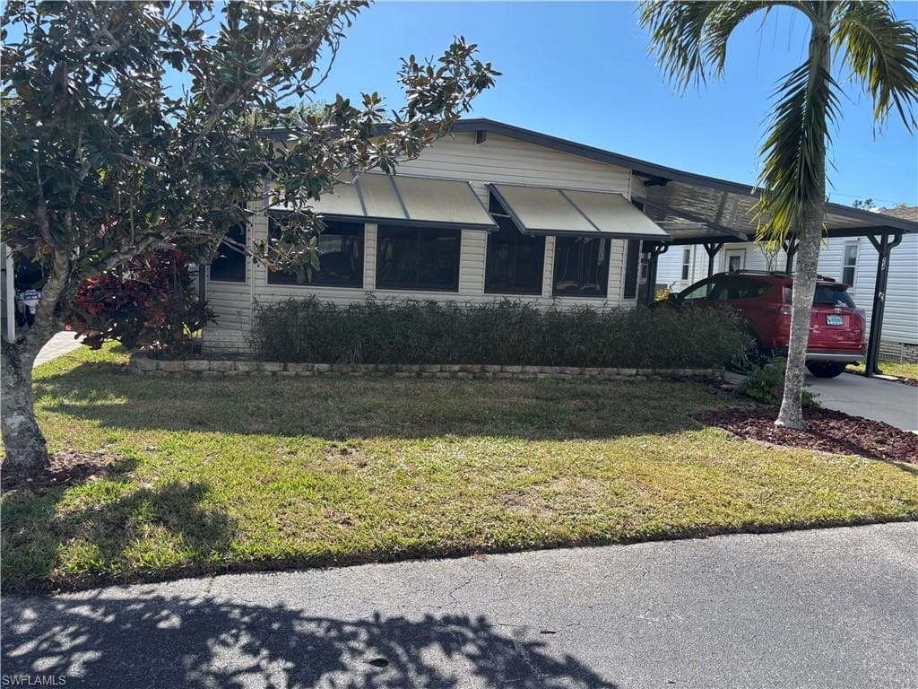 24 Turquoise AVE 24T NAPLES, FL 34114