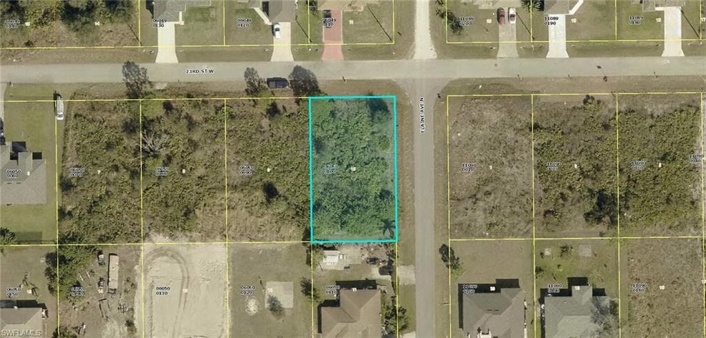 2701 23rd ST W LEHIGH ACRES, FL 33971