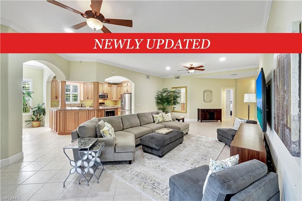 9002 Cascada WAY 102 NAPLES, FL 34114
