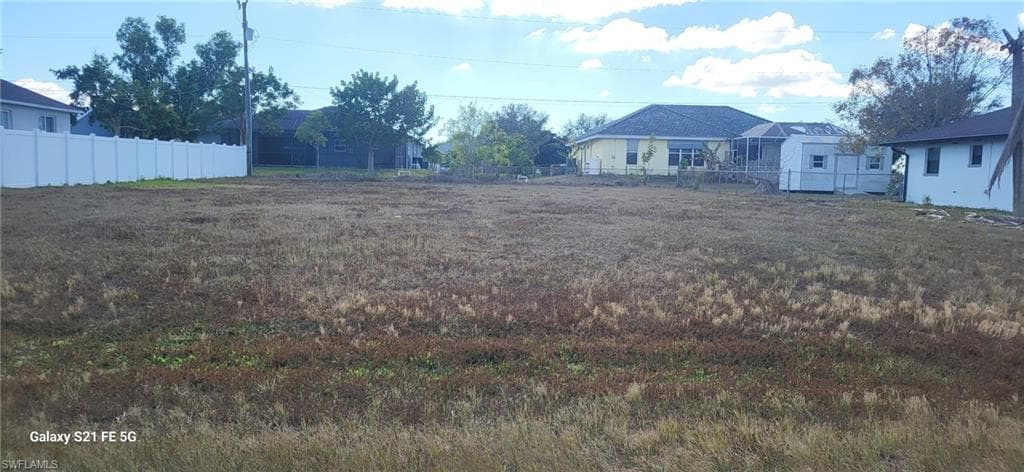 1926 NE 15th TER CAPE CORAL, FL 33909
