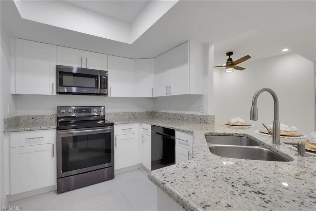 3110 Seasons WAY 215 ESTERO, FL 33928