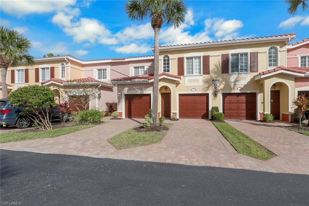 10100 Villagio Palms WAY 203 ESTERO, FL 33928