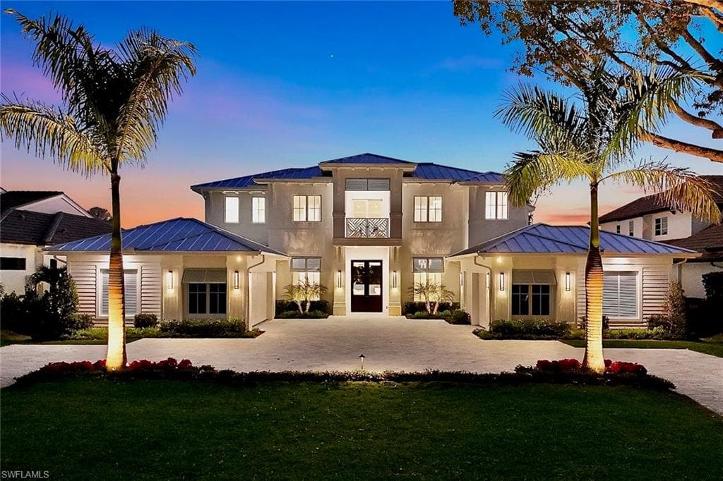 788 Riviera DR NAPLES, FL 34103