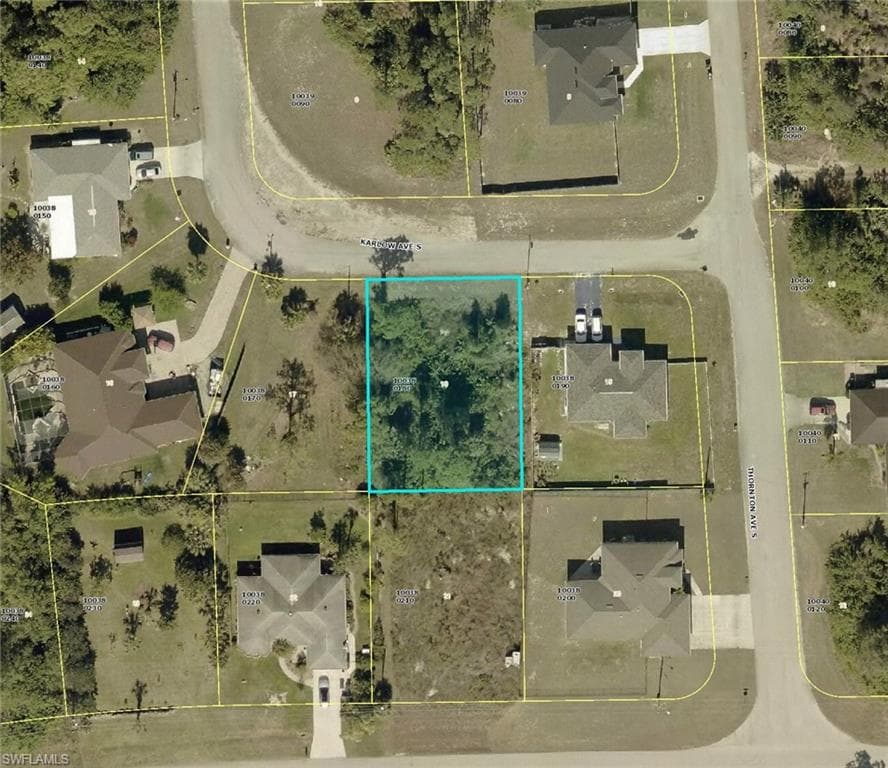 194 Karlow AVE LEHIGH ACRES, FL 33974