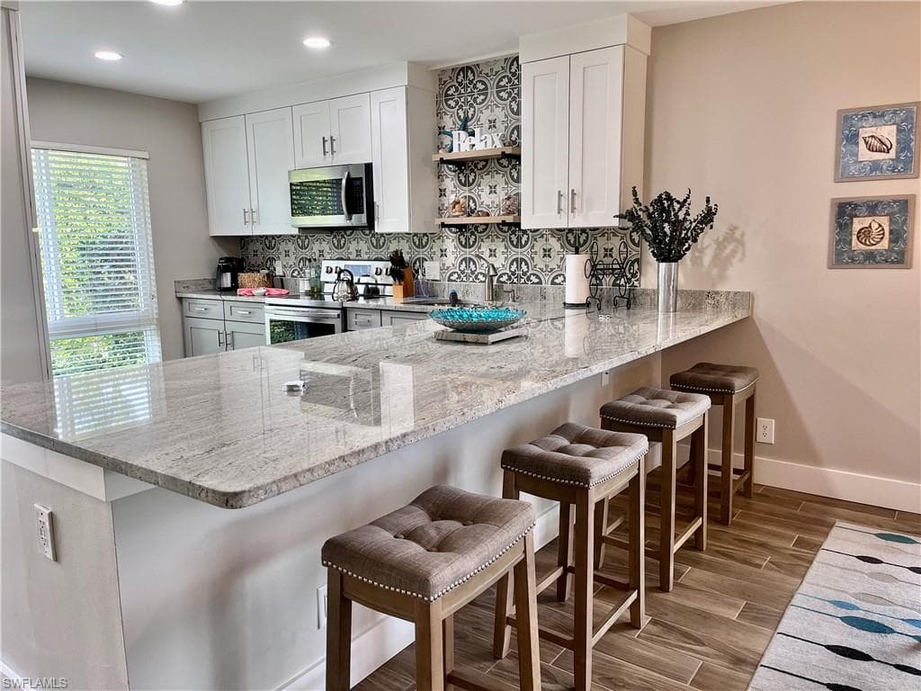 83 Glades BLVD 3 NAPLES, FL 34112
