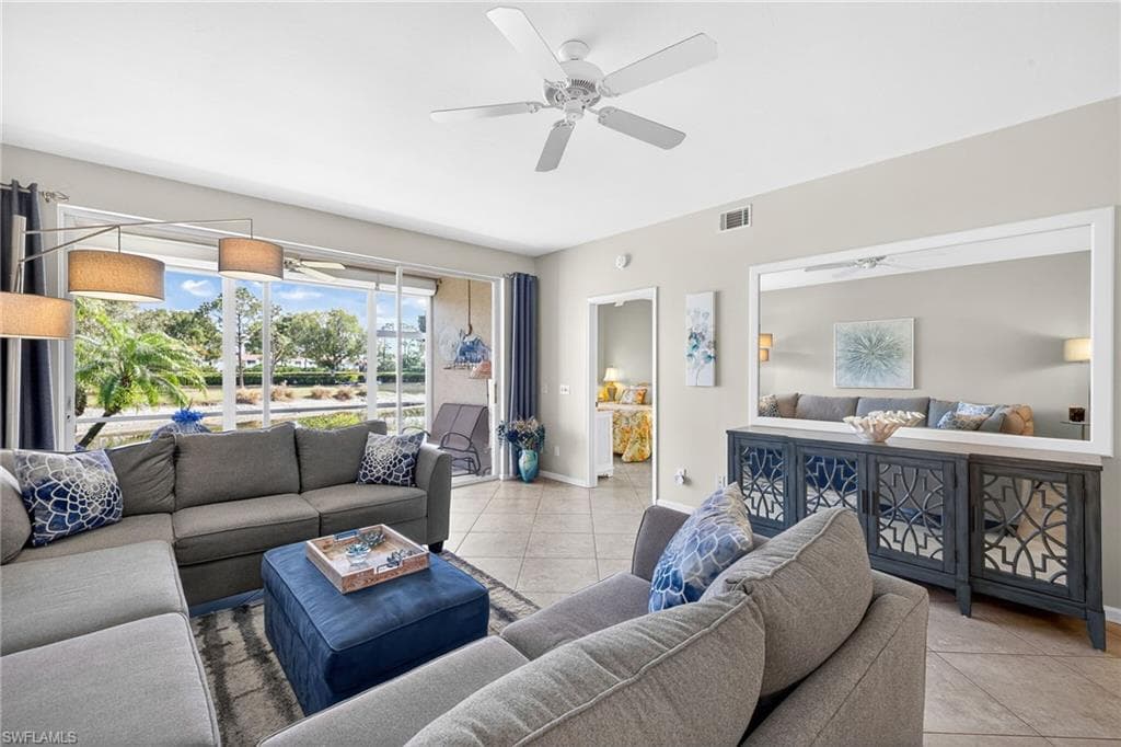 700 Saratoga CIR B106 NAPLES, FL 34104
