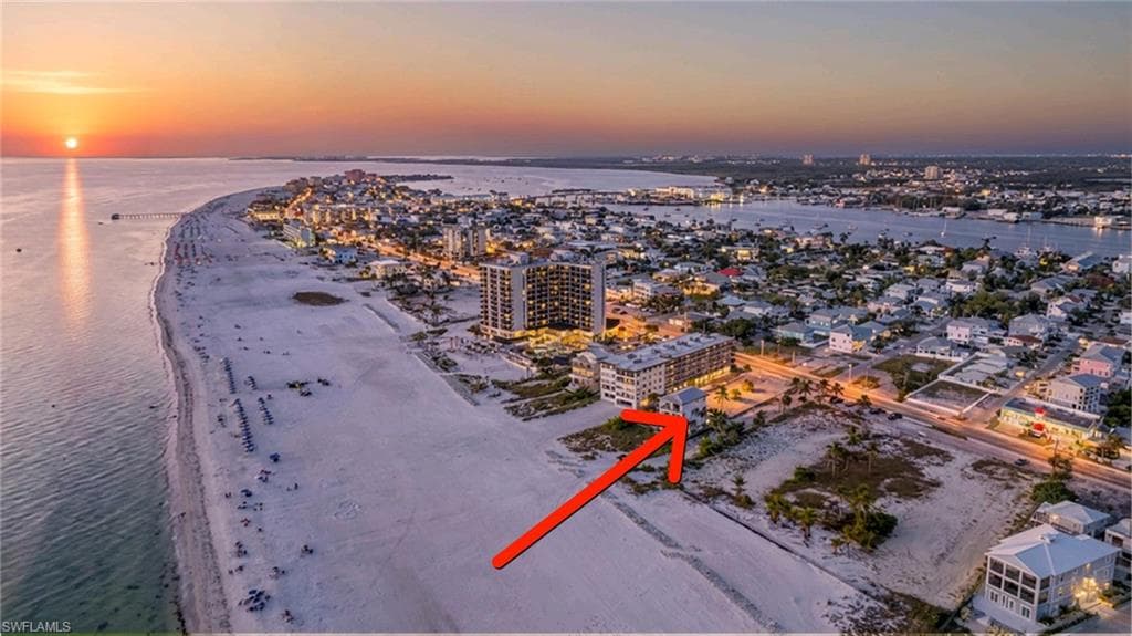 2096 ESTERO BLVD FORT MYERS BEACH, FL 33931