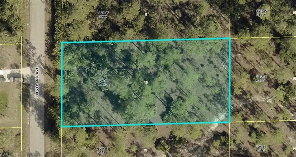 1504 Cleveland AVE LEHIGH ACRES, FL 33972