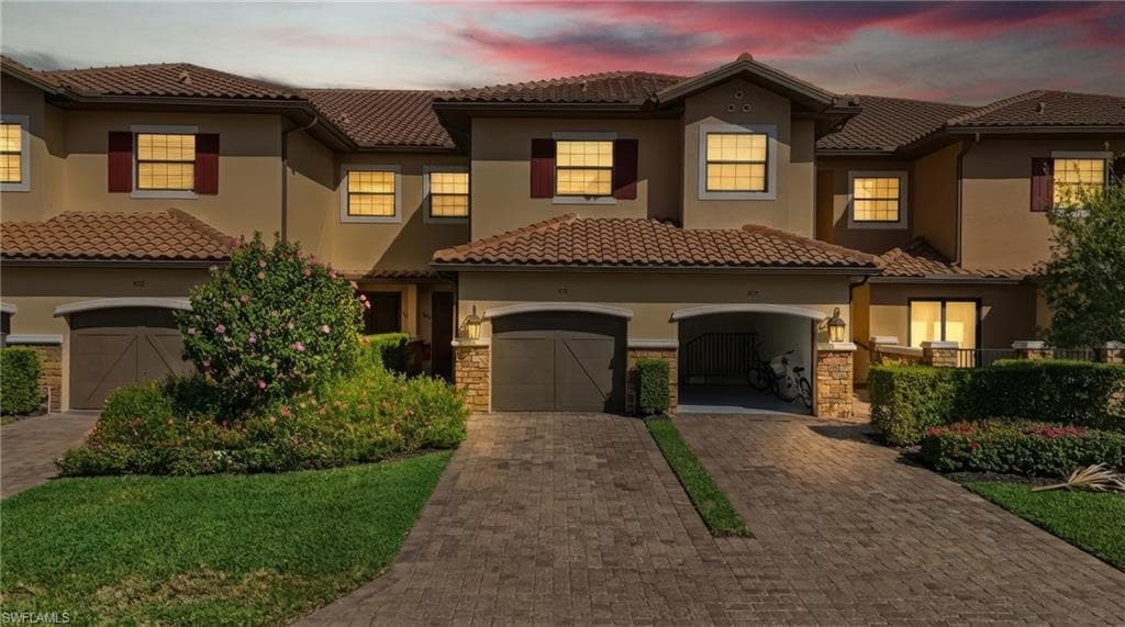 8773 Bellano CT 103 NAPLES, FL 34119