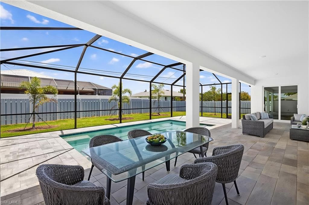 3011 SW 7th AVE CAPE CORAL, FL 33914