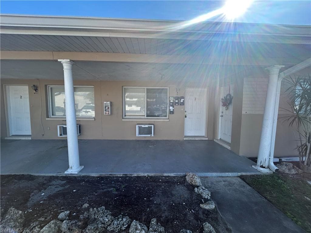 1316 Miramar ST CAPE CORAL, FL 33904