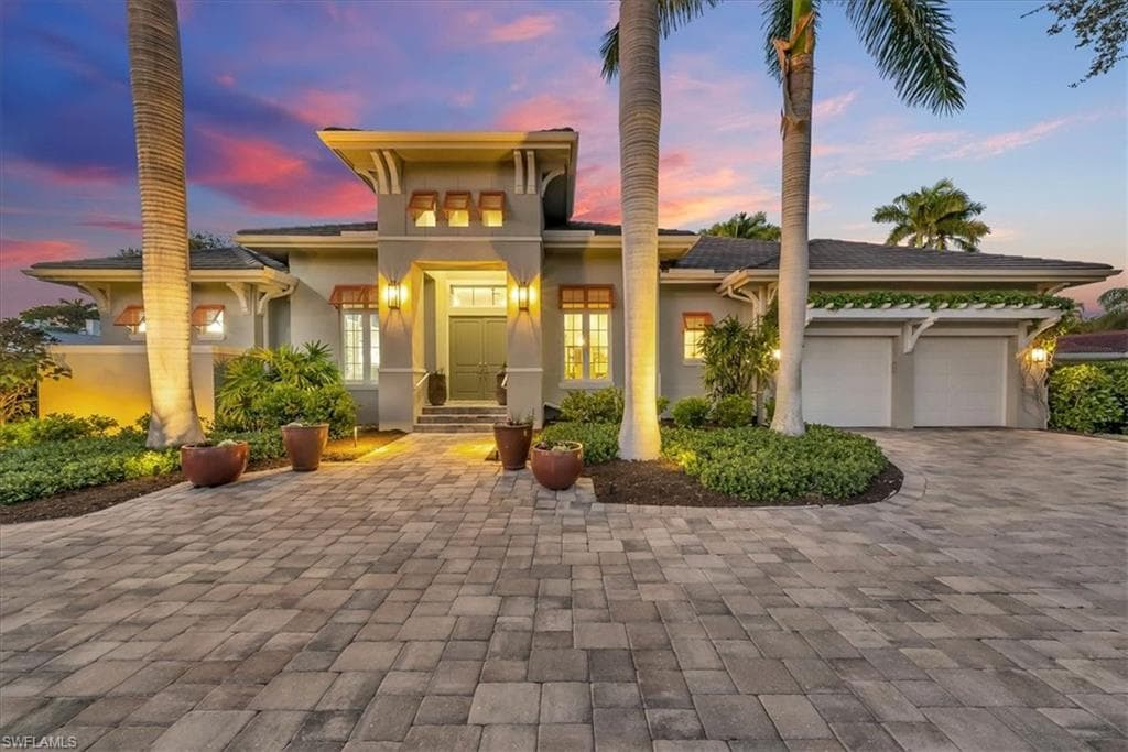 455 Bow Line DR NAPLES, FL 34103