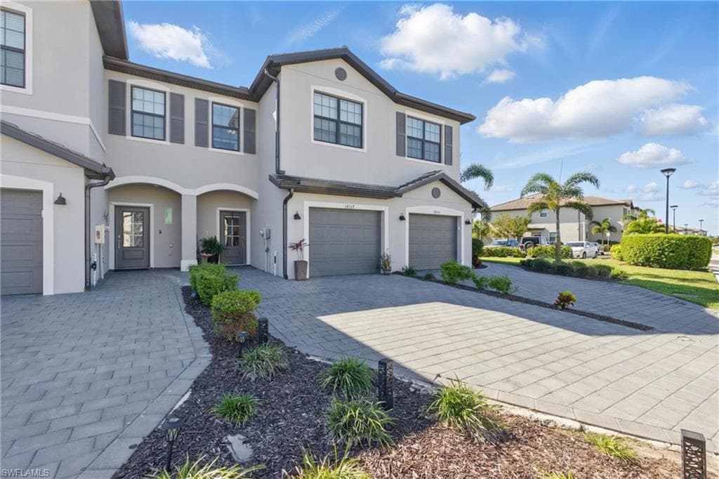 14157 Pine Lodge LN FORT MYERS, FL 33913