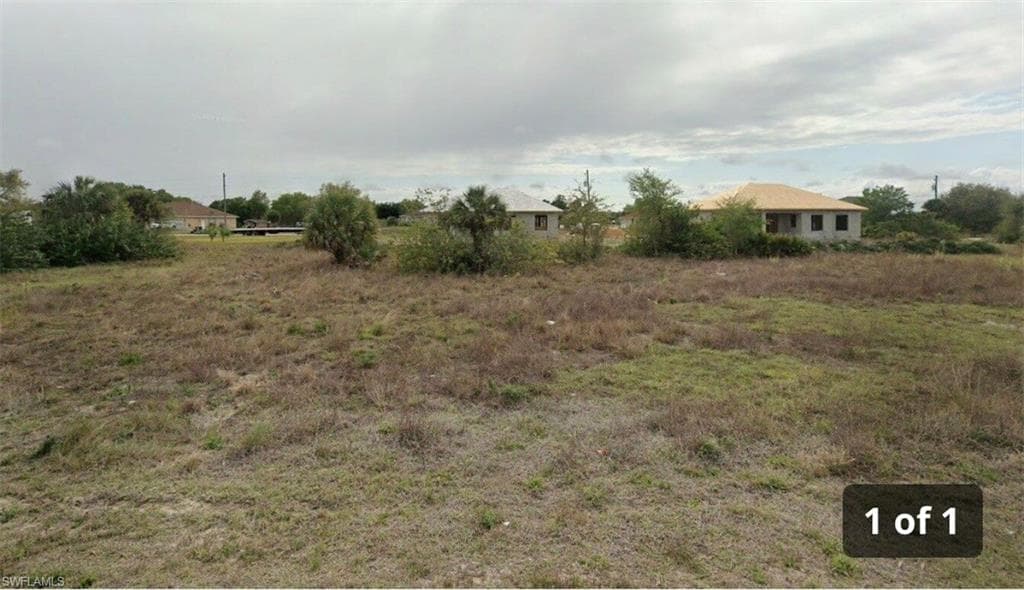 1933 Venice AVE N LEHIGH ACRES, FL 33971