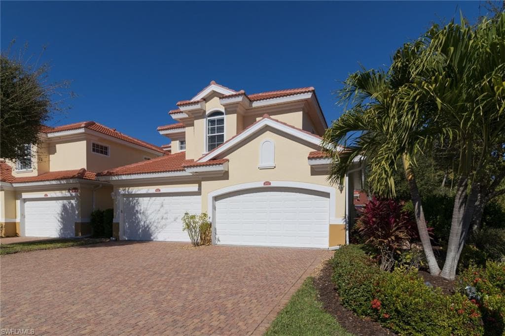 5960 Tarpon Gardens CIR 102 CAPE CORAL, FL 33914