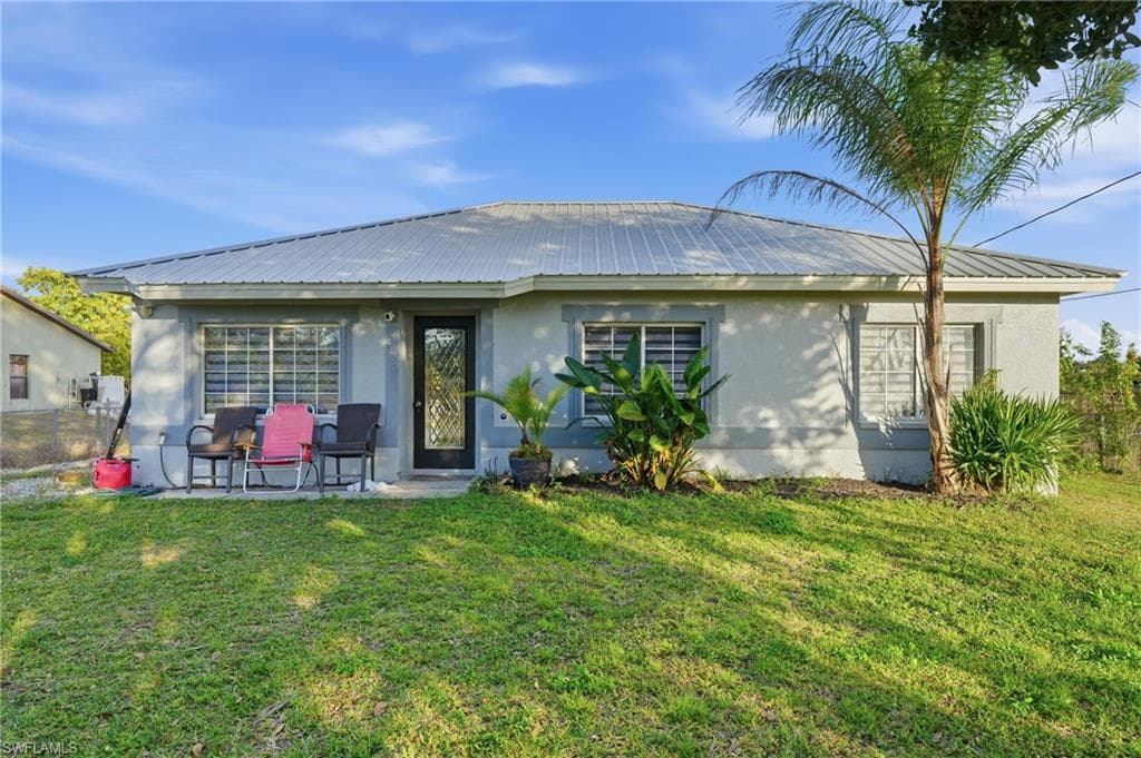 4480 20th ST NE NAPLES, FL 34120