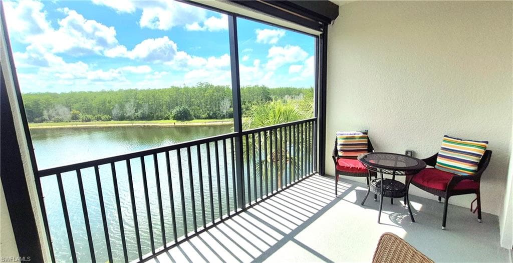9566 Trevi CT 4943 NAPLES, FL 34113